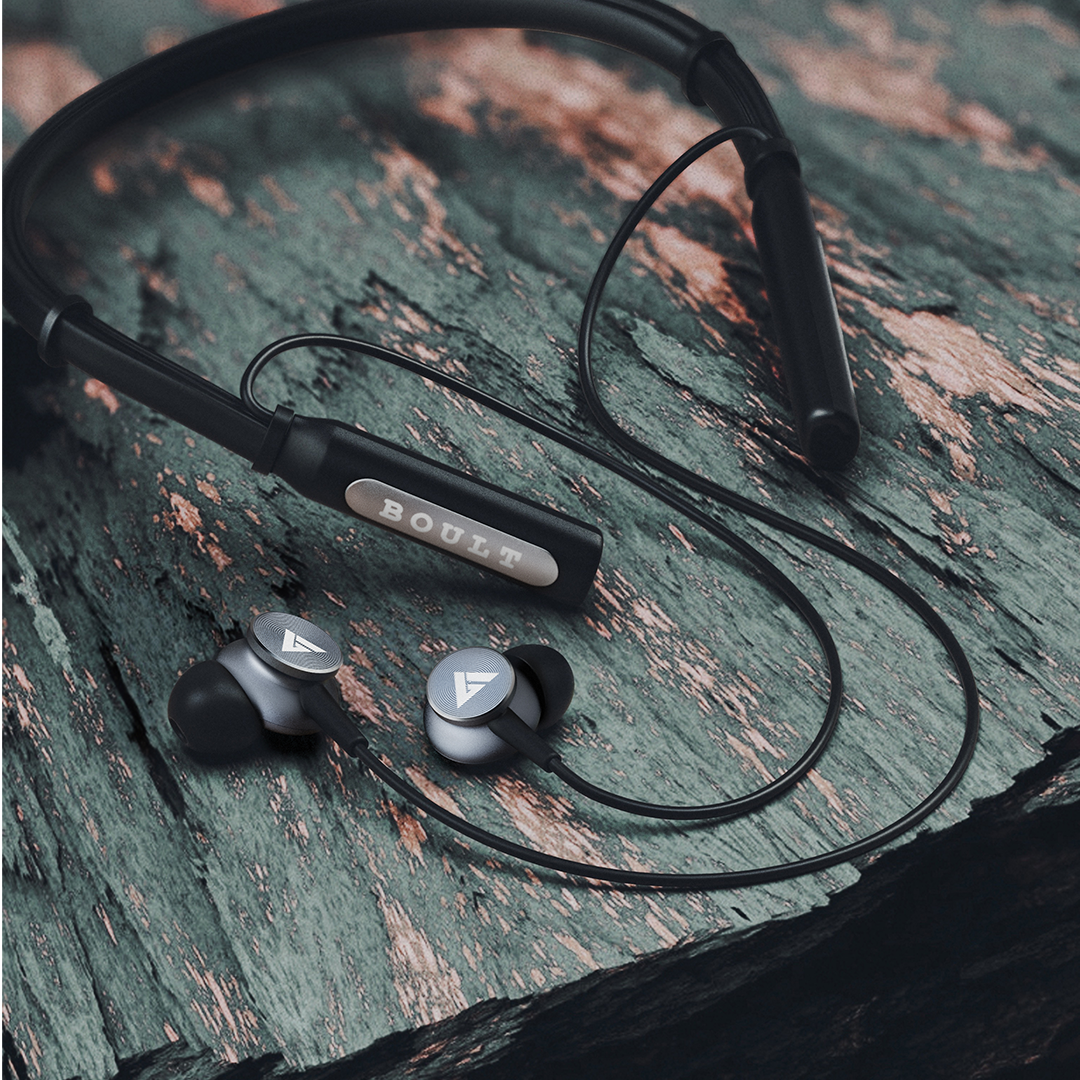 Boult curve discount bluetooth earphones price